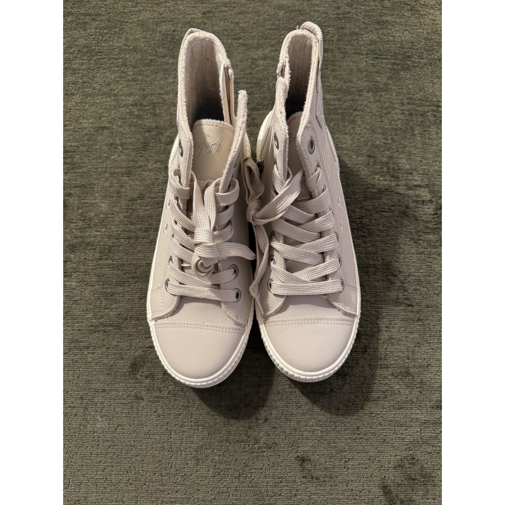 Blowfish Malibu Women Beige High Top Lug Sole Sneakers Side Zip Booties Size 8.5 - Picture 2 of 4